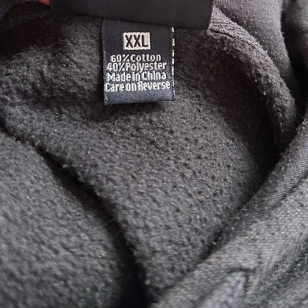 🍫 “Sweet Street Style” Hershey’s Navy Hoodie – XXL 🍫 - Picture 5 of 5